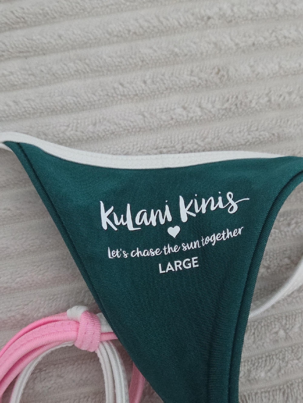 Kulani Kinis Green Swumsuit Set With Bright Colored Outlines - Picture 4 of 5
